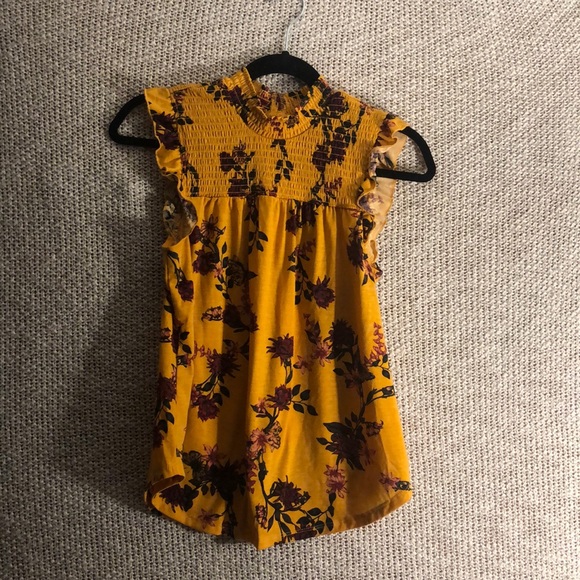 Tops - Yellow Floral Tank/Blouse! (small/medium)